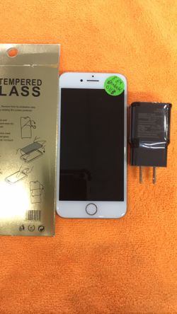 iPhone 8 Unlocked 64 GB Pink Color