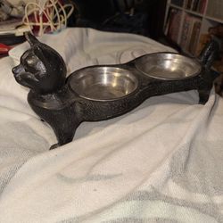 Vintage Cast iron cat food and water dish