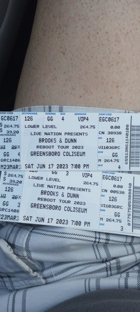 VIP TICKETS FOR BROOKS AND DUNN 