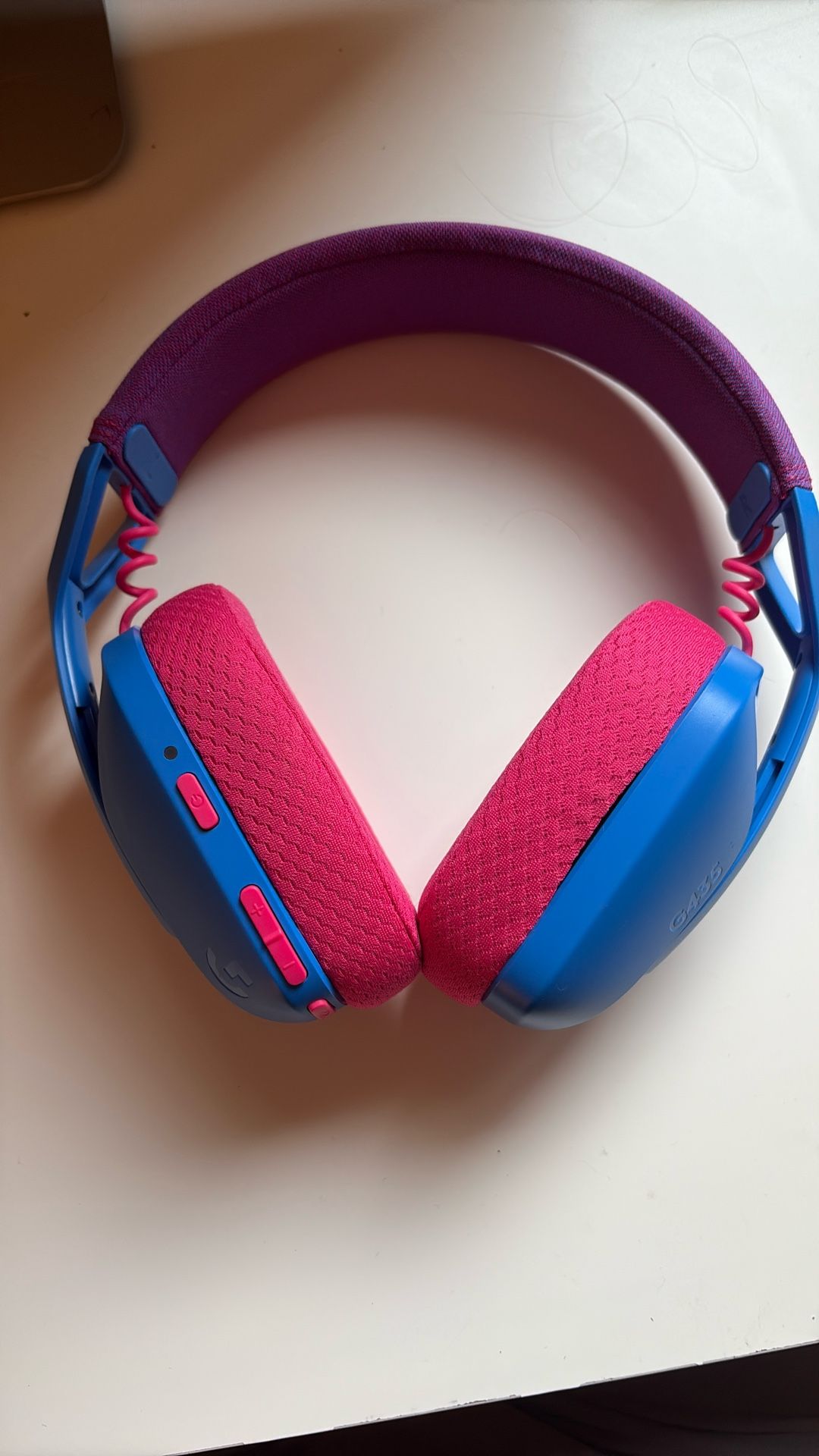 Logitech G435 headset