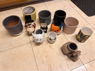 Plant pots SOLD TOGETHER