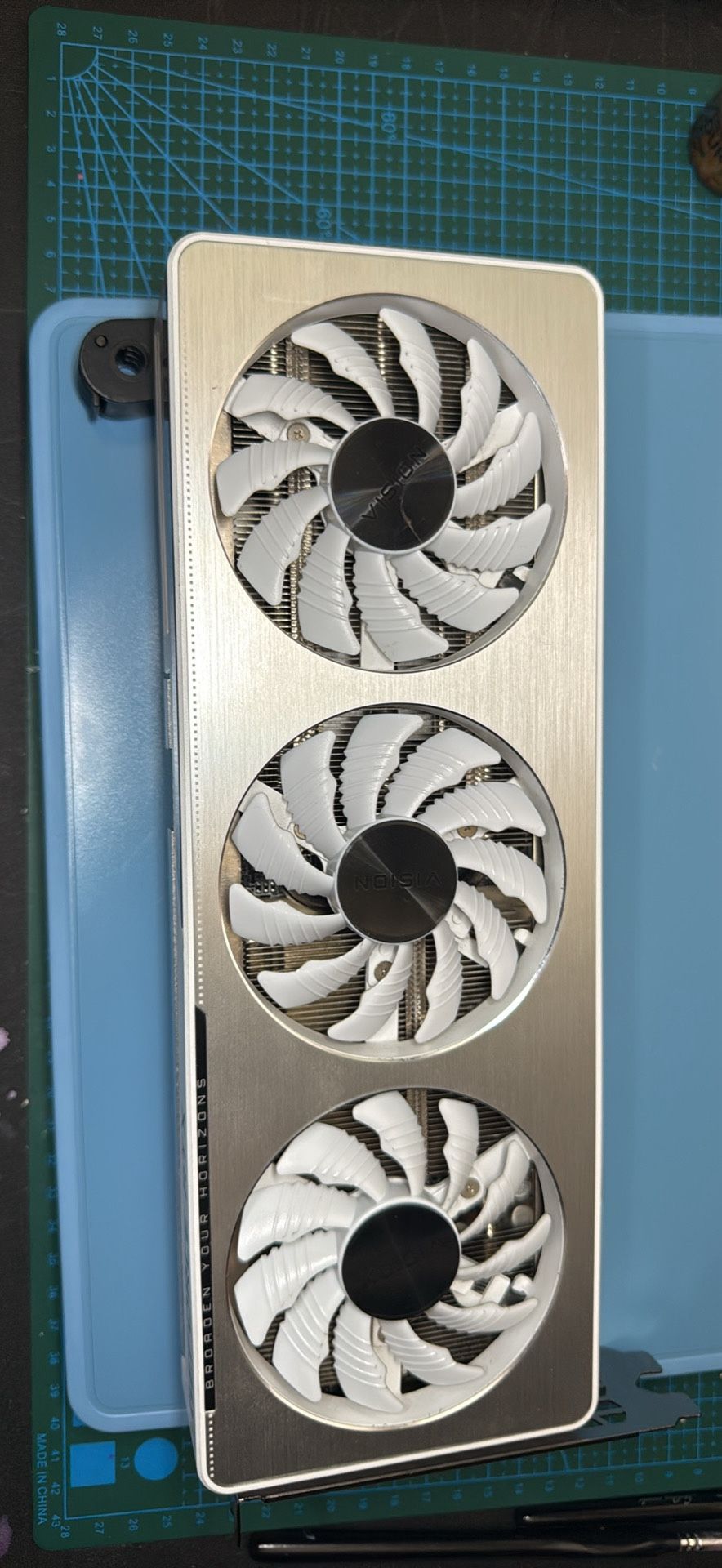 Gigabyte 4060 Vision OC 12Gig