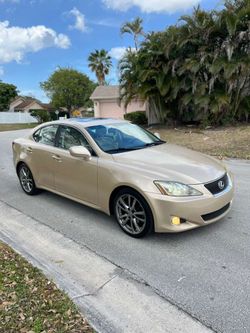 2009 Lexus is250