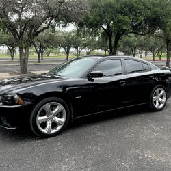 2014 dodge Charger RT