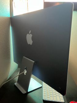 Apple iMac 24-inch (2024)
