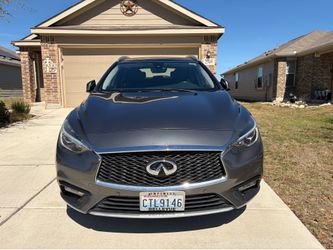 2017 Infiniti Qx30