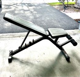 Adjustable Weight Bench UB 250