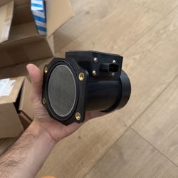 Mass Air Flow Sensor - Compatible with 1(contact info removed) INFINITI Q45 1(contact info removed) 2000