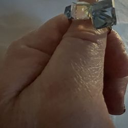 Pretty 3 Sized Stone Ring. Colorful 