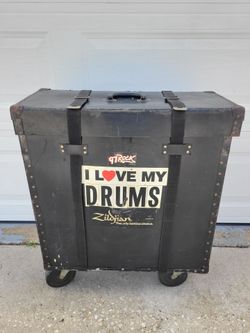 Vintage trap drum case