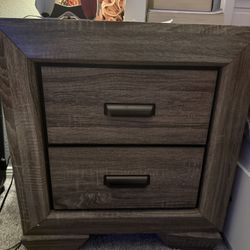 Queen Size Bed Frame With 2 Night Stands 