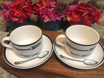 2 Large vintage Arthur Wood bowls and saucers from England