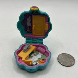Polly Pocket Tiny World Fiercely Fab Playset NO DOLLS Mattel