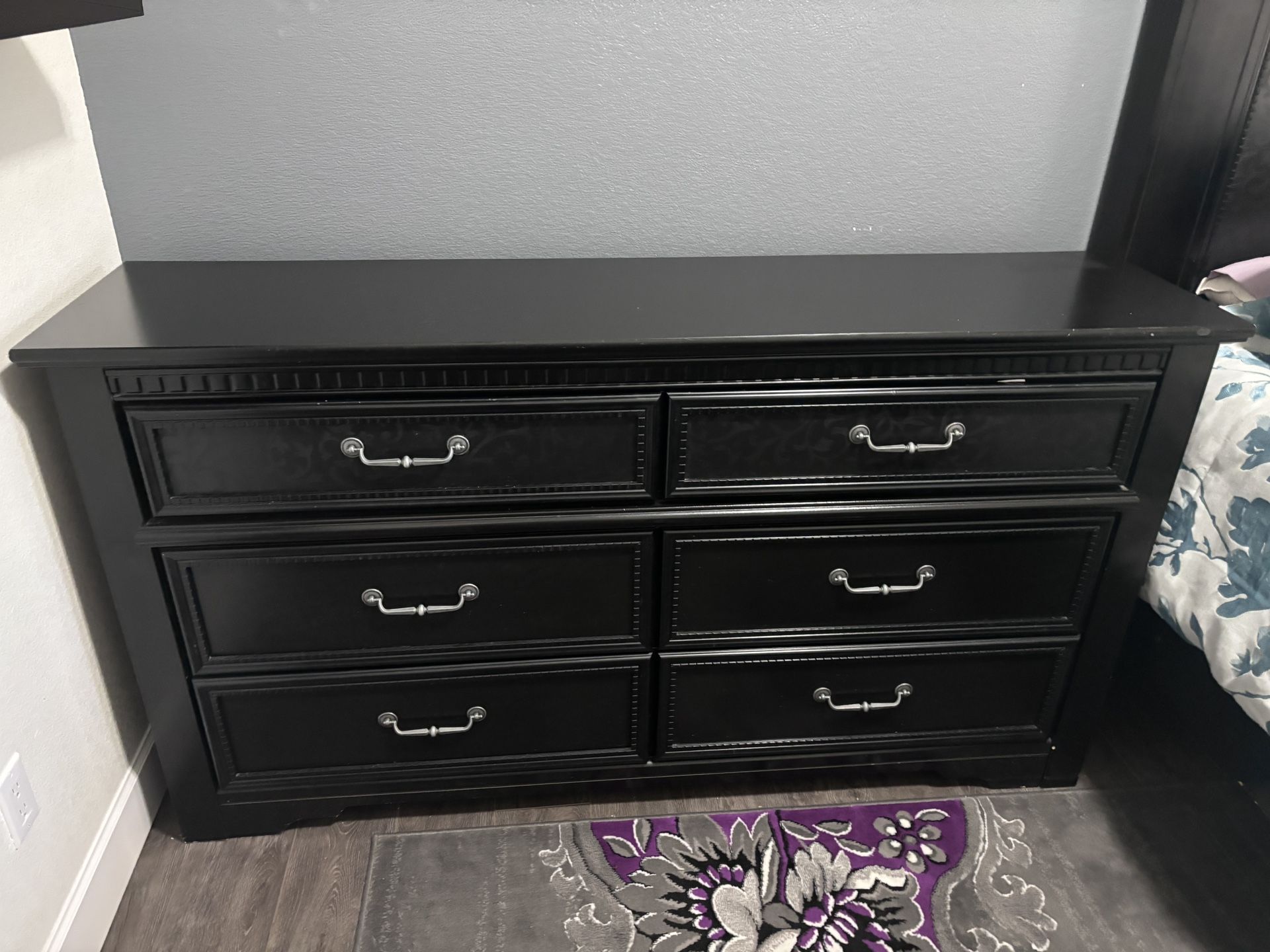 Ashley Furniture Cavallino Black 6 Drawer Dresser & 2 Matching Nightstand Side Tables Bedroom Set