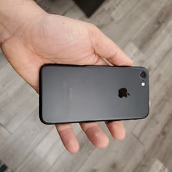 IPHONE 7 32GB UNLOCK FOR ANY SIM 
