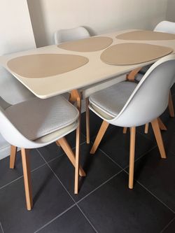 Modern Mid Century Dining Table White w/ Set of 4 Chair Soft Padded