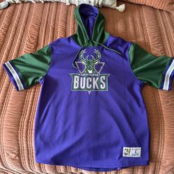 Mitchell & Ness Bucks Pullover Jersey Hoodie