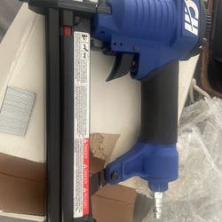 Campbell Hausfeld Pneumatic Brad Nailer (18-Gauge)