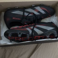 Predator soccer cleat FG