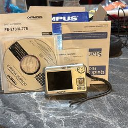 [VINTAGE] Olympus FE-210 Digicam - Boxed & Like-New Condition