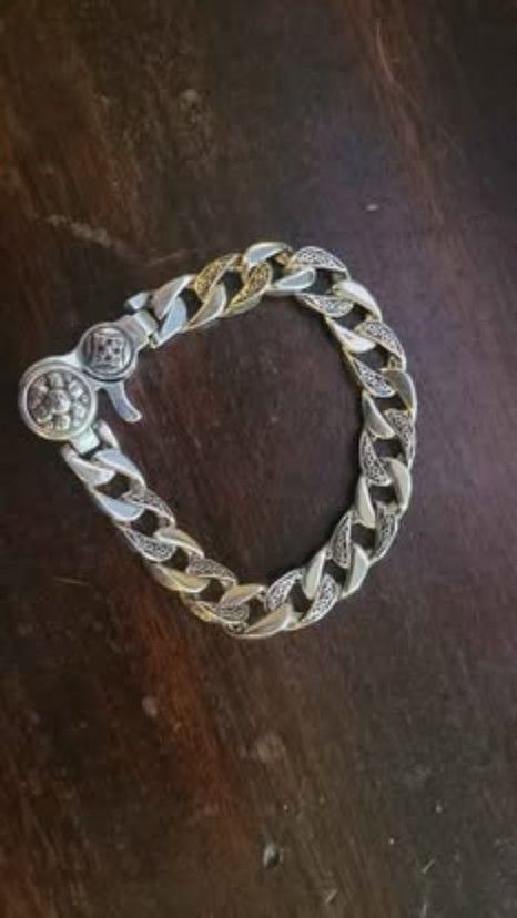 Stainless steel bracelet
