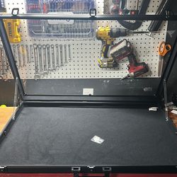 Aluminum Card Display Case