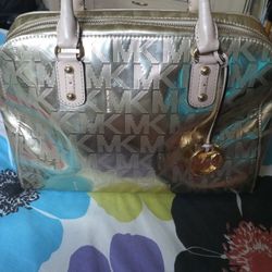 MICHAEL KORS GOLD METALLIC BAG