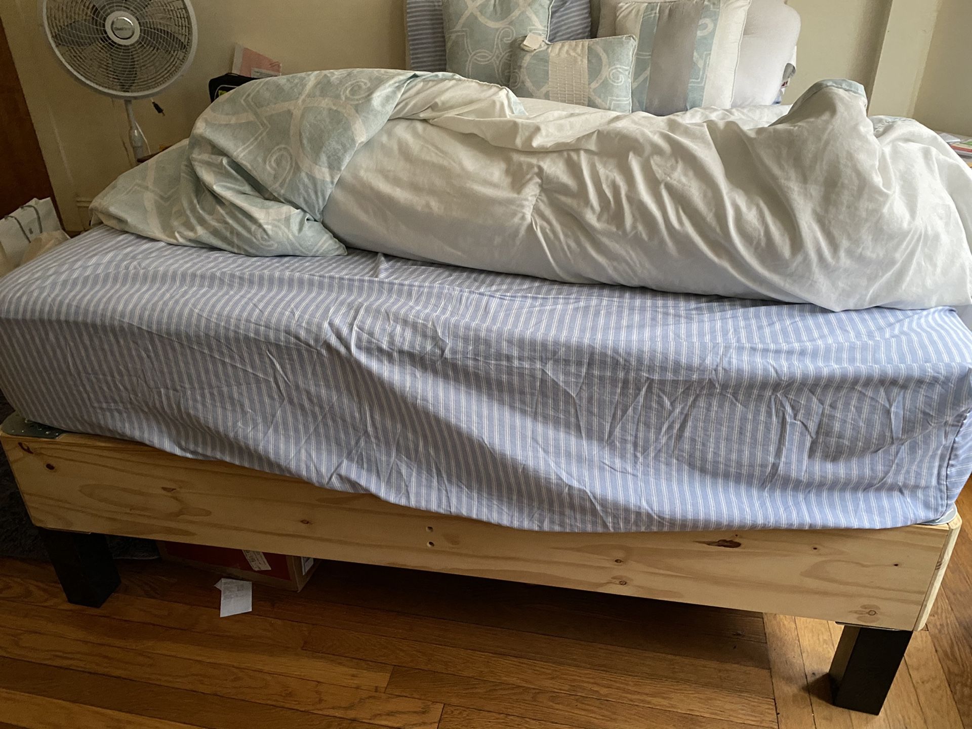 Last minute moving sale Queen Bed frame and mattress