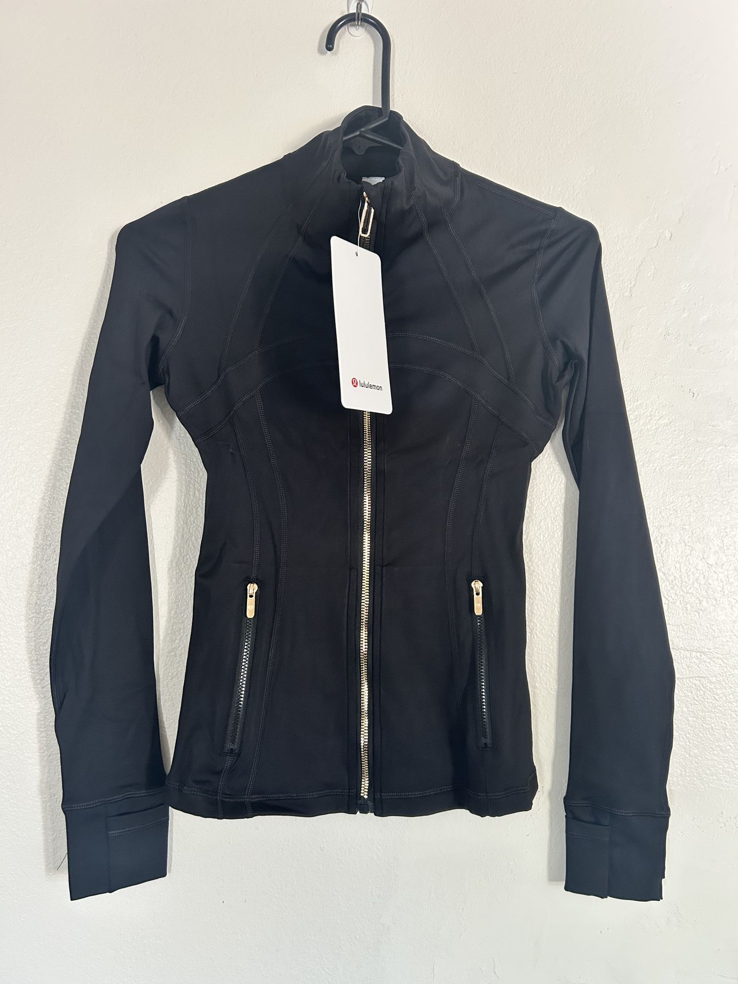 Lululemon Define Jacket Black & Gold Zipper