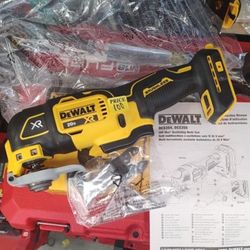 Dewalt 20 Volts XR Brushless Oscillating Multi Tool