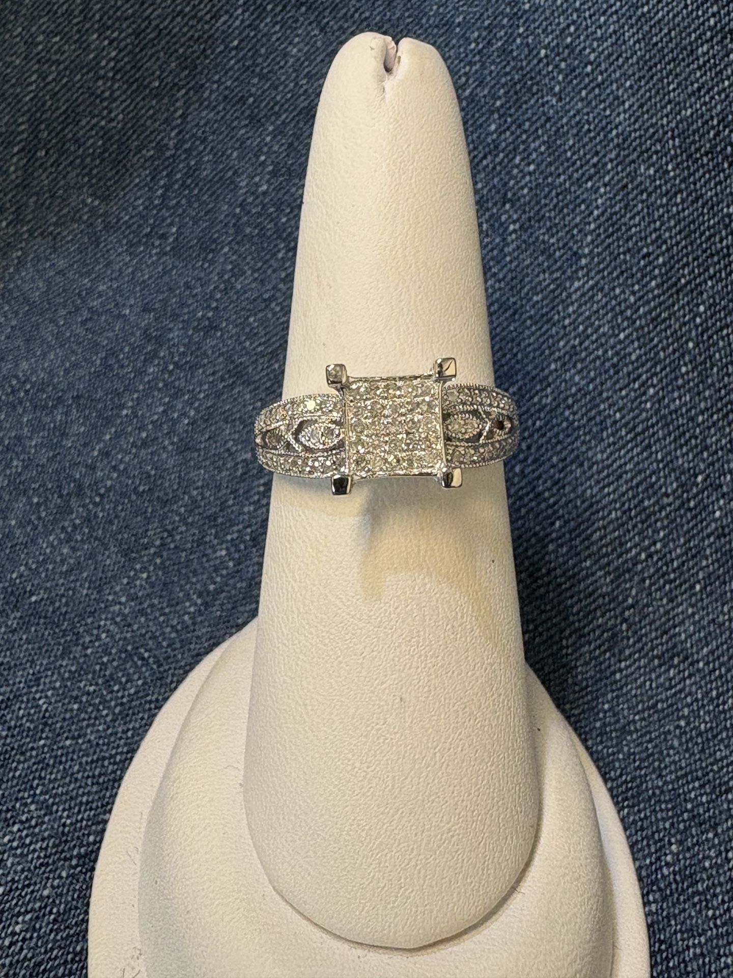 Diamond Engagement Ring In White Gold