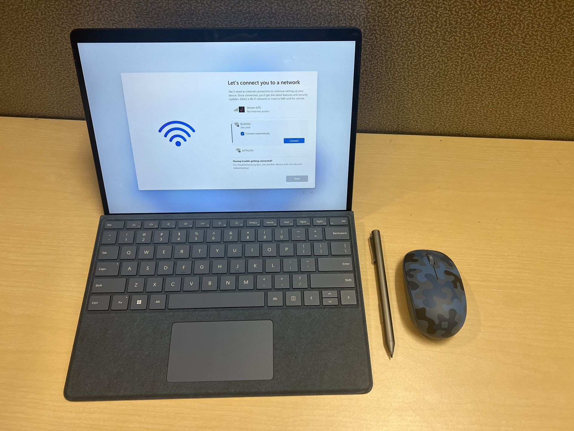 Microsoft Surface ProX w/Advanced LTE + Accessory Set