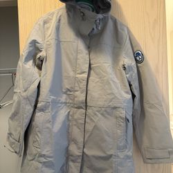 Ladies Lands End Raincoat - Small