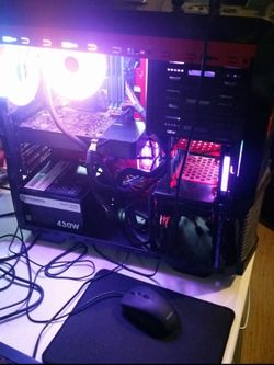 i7  IBUYPOWER GAMING DESKTOP PC SSD + HDD 16 GB RAM RTX 2060 WIFI WIN 10
