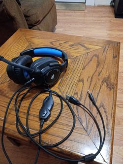 Gaming headphones