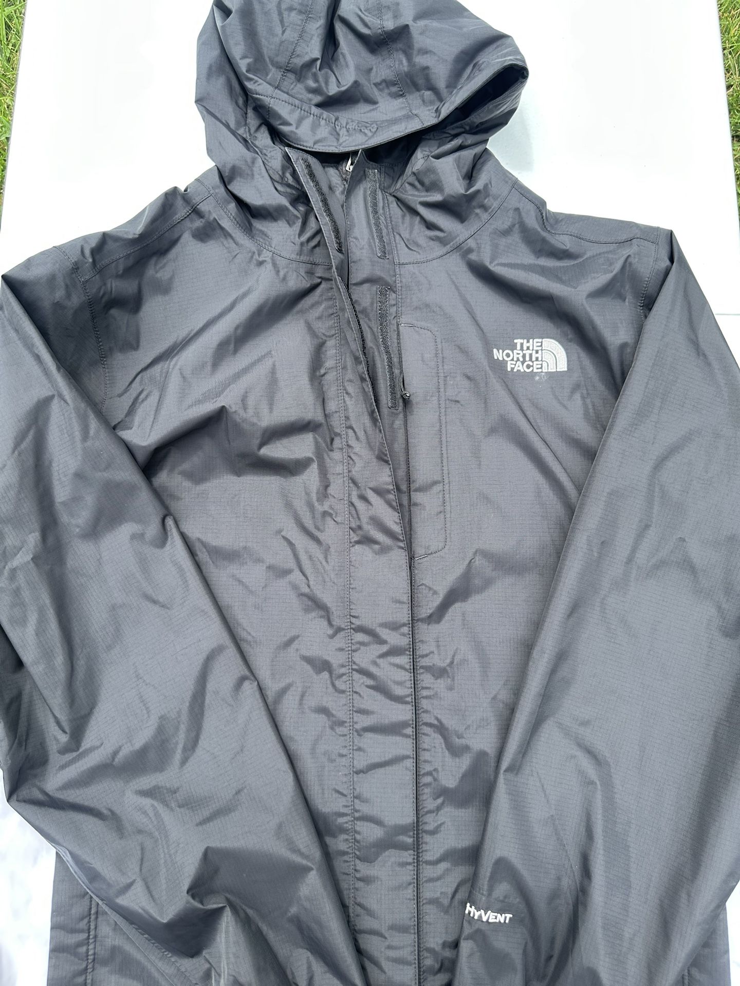 The North Face Jacket Women's Size L Black Full-Zip Hooded