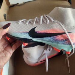 Nike Girls Soccer Cleats