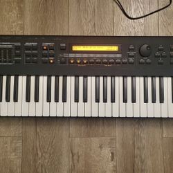 Roland XP-30 Synthesizer