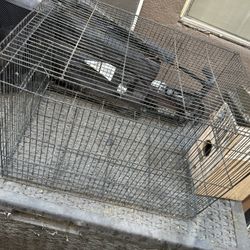 Birds Parrot Cage Comes With The Nest House $15