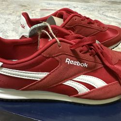 Reebok Size 8.5 M, Women