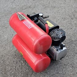 4 Gal. Air Compressor