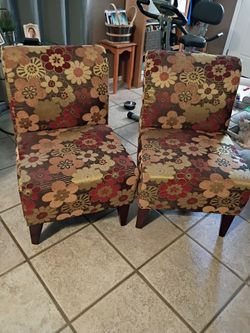2 accent chairs