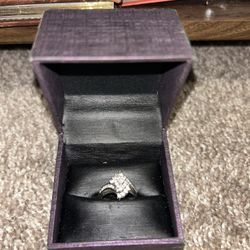 Wedding ring - 1CTW 14K WG 1/ 4CT MQ