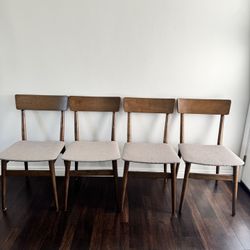 4 Dining Chairs 