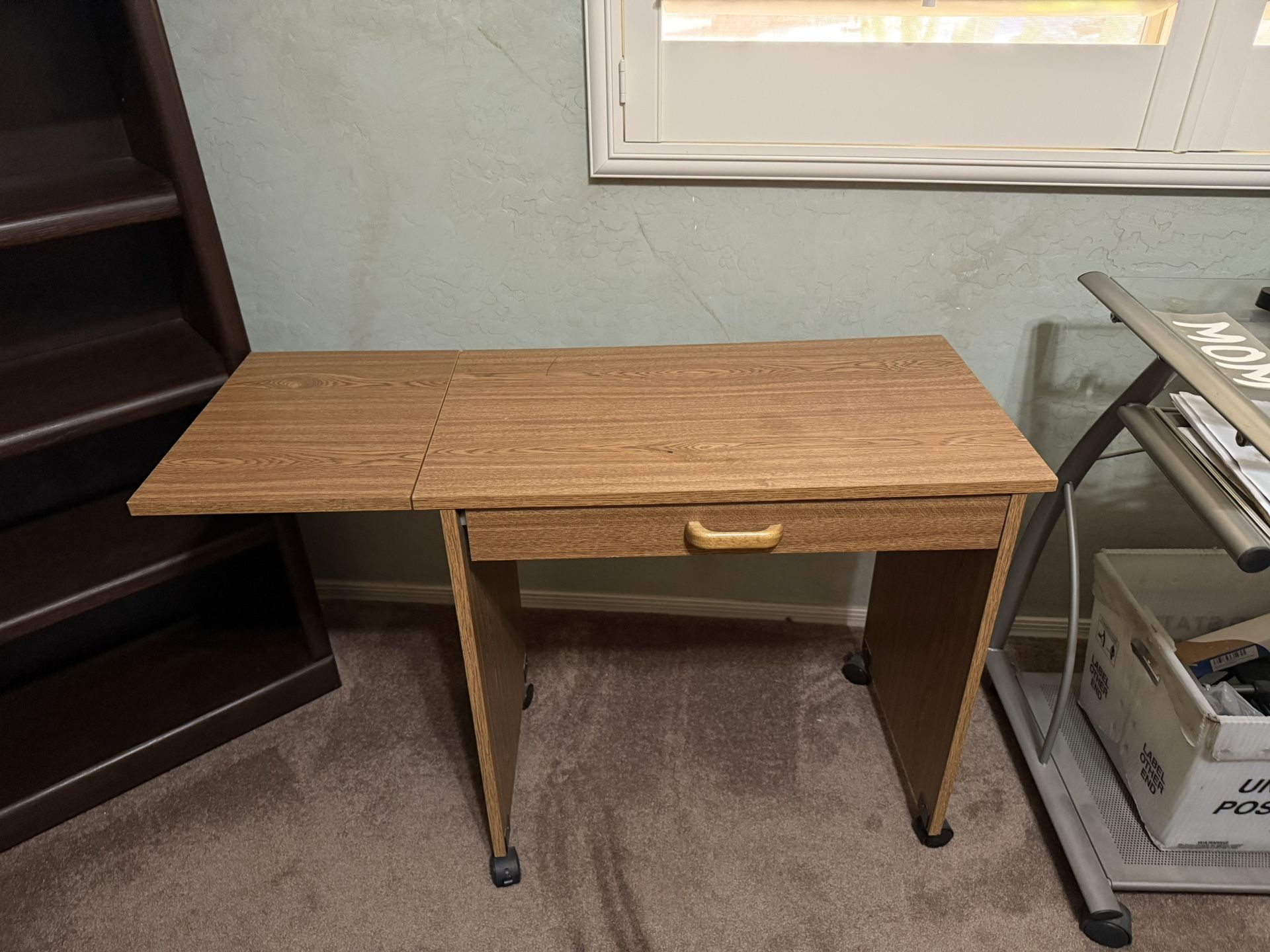 Sewing Machine Table