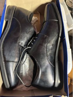 Black shoes size 12