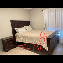 Queen Size Bed Bed Frame With Two Nightstand