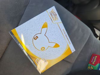 30th Celebration ETB elite trainer box Pokémon