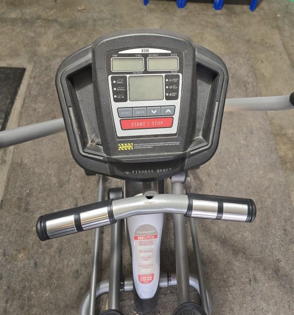 Elliptical By Fitness Gear