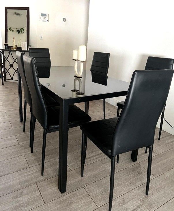 Dining Set